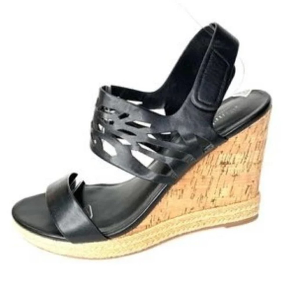 Charles David laser cut wedge sandal 6.5M